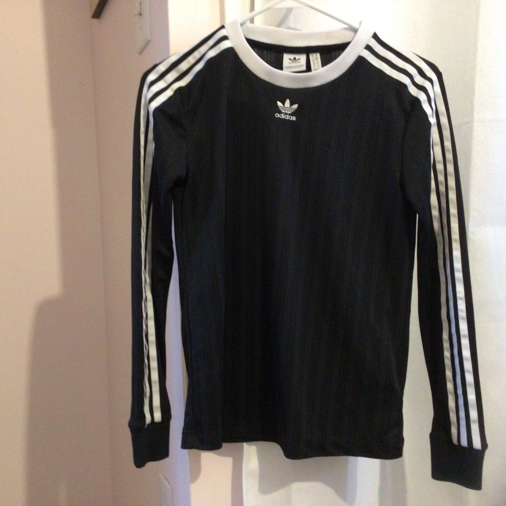 Womens adidas long sleeve shirt
